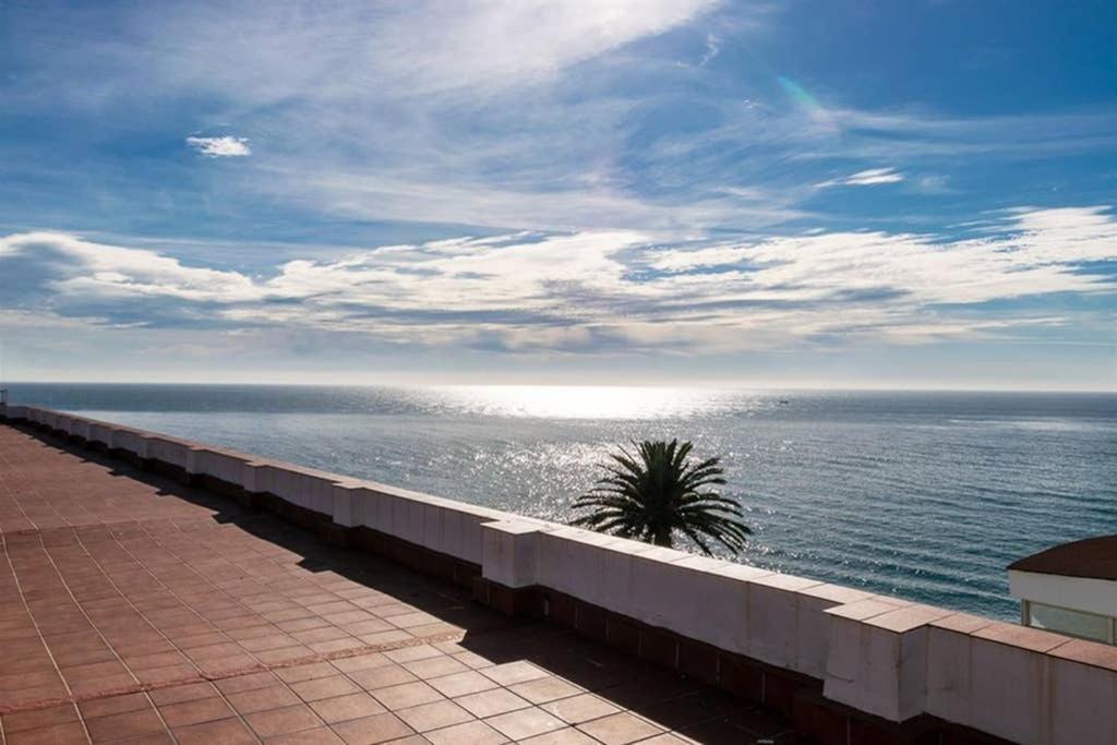 Acapulco Playa -Nerja Apartment Exterior photo