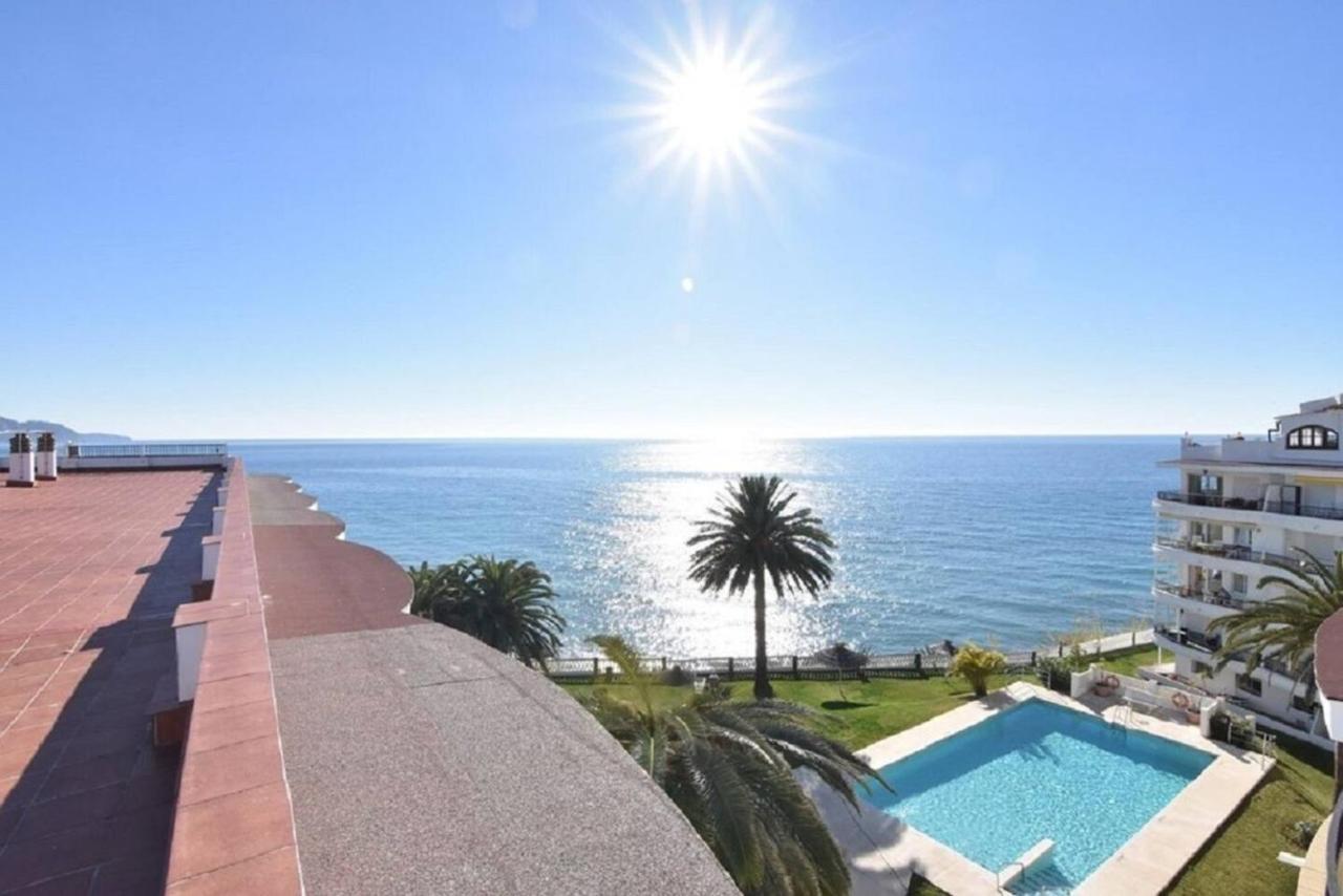 Acapulco Playa -Nerja Apartment Exterior photo